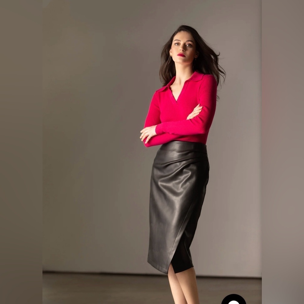 Elie Tahari Black T-Tahari Vegan Leather Midi Wrap Skirt size 10 NWT